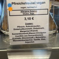 Description of Pfirsichstreusel  at Heller's Vegetarisches Restaurant & Cafe in Mannheim