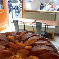 Tarte tatin  at Le Monde à l'endroit |  The World the Right Way Up in Saint-malo