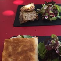  at Le Monde à l'endroit |  The World the Right Way Up in Saint-malo