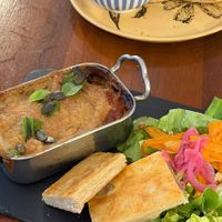 Burger 🍔 et moussaka at Le Monde à l'endroit |  The World the Right Way Up in Saint-malo
