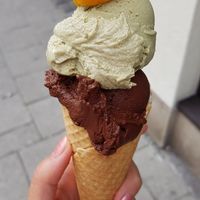 Mango, matcha and chocolate ice cream at iceDate - Amalienstt in Munich