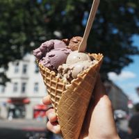Choc-Hazelnut, Creamy Berry and Banana Crunch at iceDate - Amalienstt in Munich
