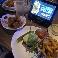 Gardein chicken and avocado sandwich with the Gardein wings  at Yard House in Orlando