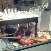 outside at Mondo di Eutepia in Bologna