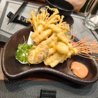 Tempura Nấm giòn, thơm at Nhà hàng chay Vô Úy | Vo Uy Vegetarian Restaurant in Ho Chi Minh City