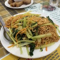 Stir-fried noodles with vegetables and garlicc  at Nhà hàng Biển Đông in Hai Phong