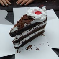 Balck forest gateaux at HotCakes in Central Singapore