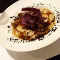 ￼Pasta fresca vegana rellena de trufa con demi glace de setas at Restaurante Oslo in Valencia