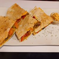 Lebanese flat bread empenadas at Restaurante Oslo in Valencia