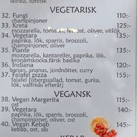 3 vegan pizzas at Silverkråkans Pizzeria in Vaestra Froelunda