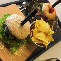 cheesy garlic deluxe burger and a bbq bacon burger bagel   at VegaVerso in Leuven