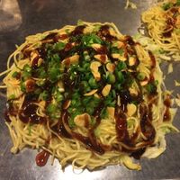 Vegan okonomiyaki at Nagataya in Hiroshima