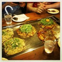 2 lacto-vegetarian options on the far left, the rest contain meat and eggs at Nagataya in Hiroshima