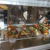 Unique takeaway options !  at Rest'o in Bordeaux