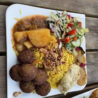 Veganer Teller  at Fatima und die 9 Zwerge in Dresden