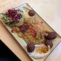 Veganer Teller at Fatima und die 9 Zwerge in Dresden