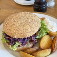 Crispy “chicken” burger 🍔   at Black Veg in Bonn