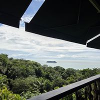  at El Avion in Manuel Antonio