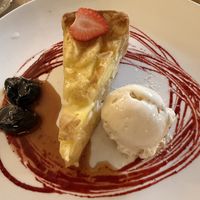 Vegan Apple Pie with ice cream   at Noel Arms Hotel in Chipping Campden