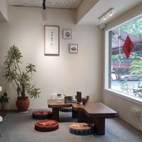 Tea sitting area at Songxiang Back Tea & Vegan (松香后) in Chengdu