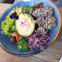 Sushi bowl at Mykene in Leuven