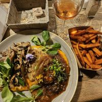 Cauliflower steak with sweet potato fries at Mykene in Leuven