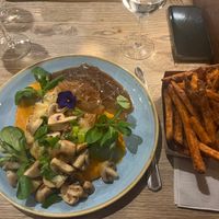 Cauliflower steak and sweet potato fries at Mykene in Leuven