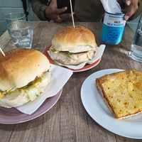 Hamburgers are very big at 'O Grin in Naples