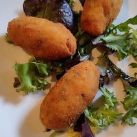 Croquetas espinacas at Shangri-La in Ourense