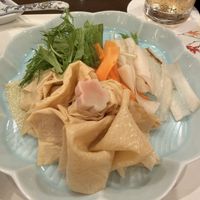 shabu shabu  at Yuba & Tofu Restaurant Umenohana Tenjin - 梅の花 天神店 in Fukuoka