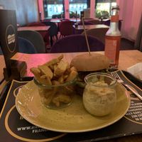 The Mexican, coleslaw & fries at Hamburgerei in Munich