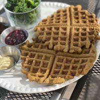 Waffles a base de Arroz Integral, Alforfón, Quinoa, Mijo y con Cúrcuma, Canela y un toque de Algas Marinas.  at Casa Macro in Monterrey