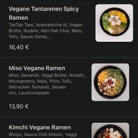 Ausschnitt aus der Speisekarte mit den veganen Ramen  at Funky Ramen in Dusseldorf