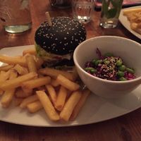 Manson burger with coleslaw and fries at Elle n' Belle in Zurich