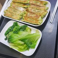 Fried veg dumplings at Bafang Dumpling (Silvercord) in Kowloon