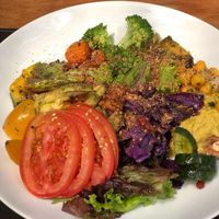 Buffet de almoço  at Le Manjue Bistro Organique in Sao Paulo