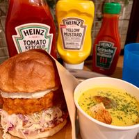 Crispy Soy Chicken Burger (1,100 yen) at Ain Soph.Ripple Hiro-o in Tokyo