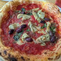Vegan Marinara with artichokes and olives at Capra Sauerteigpizzeria - Leipzig-Plagwitz in Leipzig