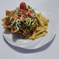 Nachos vegetarianos o veganos at CHELI Más Que Un Antojo in Talamanca