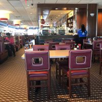 Dinning area  at Silver Diner in Waldorf