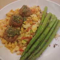 Beyond Meatballs mac n cheese at Silver Diner in Waldorf