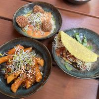 Beet Root Falafel, Tteokbokki Heinrich Style, Vegan Hack Tacco  at Heinrich – Das Wirtshaus in Braunschweig