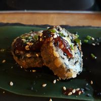 Hot sushi 3 makis per person, part 4/4 of the set vegan menu (€20) at SHU AKA in Funchal