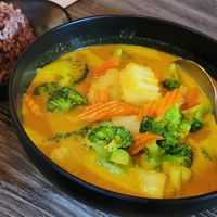 Yellow curry & rice no tofu at Vegan Glory in Los Angeles