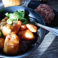 Orange Peel Chicken - plentiful and delicious at Vegan Glory in Los Angeles