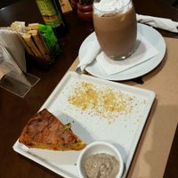 Torta de tomate e frappè de brigadeiro at Stuzzi Come L'Italia - Campo Belo in Sao Paulo