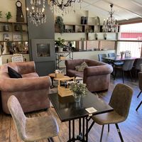 Inside  at Hajé - de Aalscholver in Lelystad