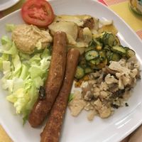 Sbuccia e Bevi  at Vegan Art in Naples