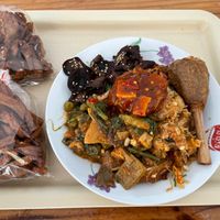 My lunch was a mix of brown rice and various buffet options at Oasis Vegetaurant in Chiang Rai