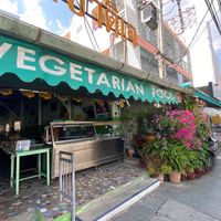 Approaching from the south. at Tamachat in Chiang Rai